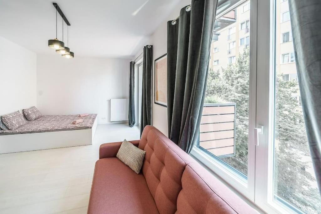 Urbannestgroup - Sienna 65 Butas