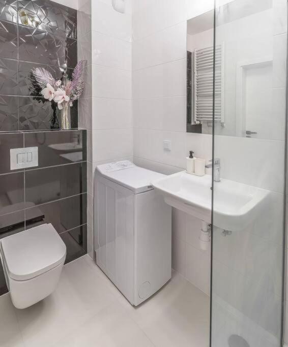 Butas Urbannestgroup - Sienna 65 Warsaw