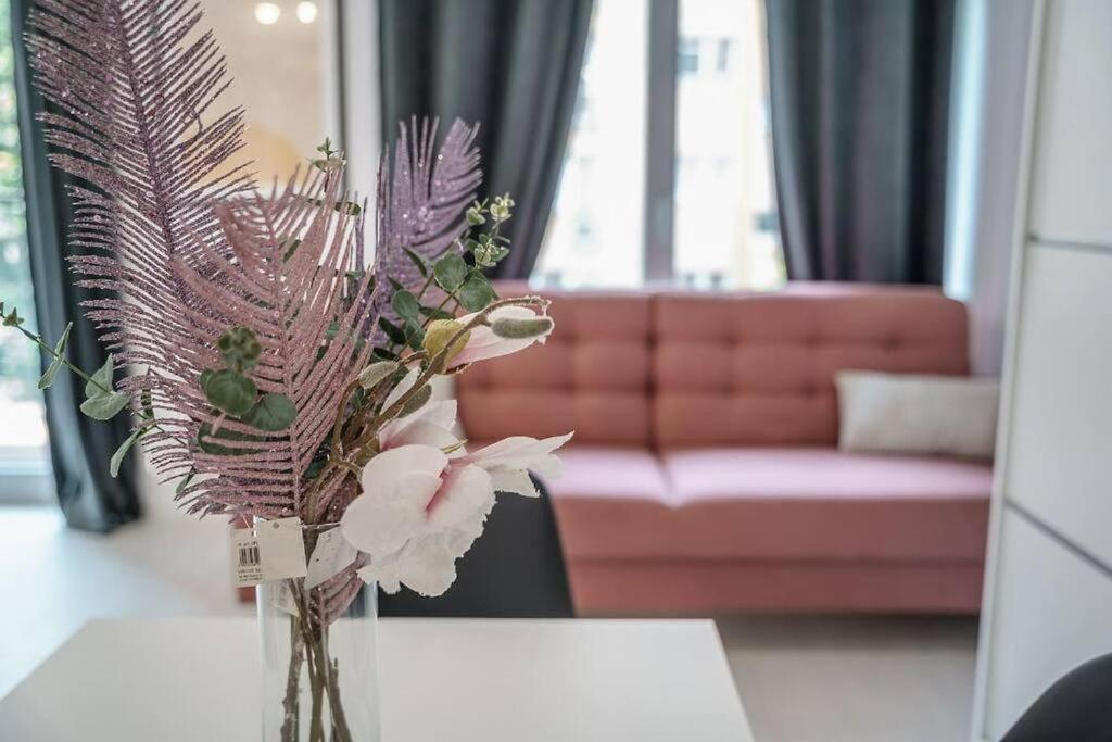 Butas Urbannestgroup - Sienna 65 *