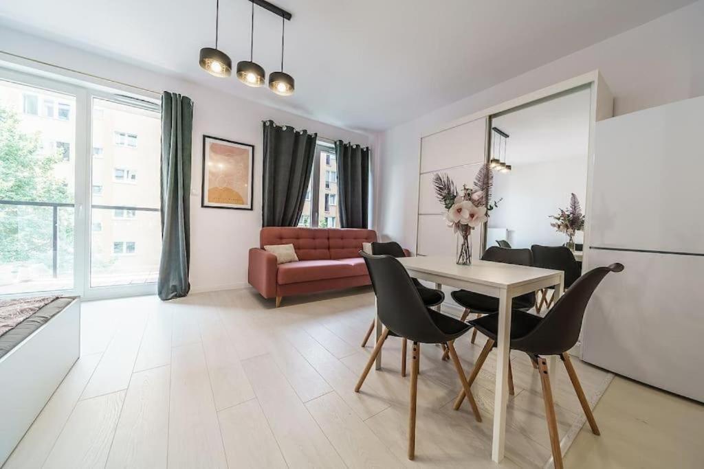 Butas Urbannestgroup - Sienna 65